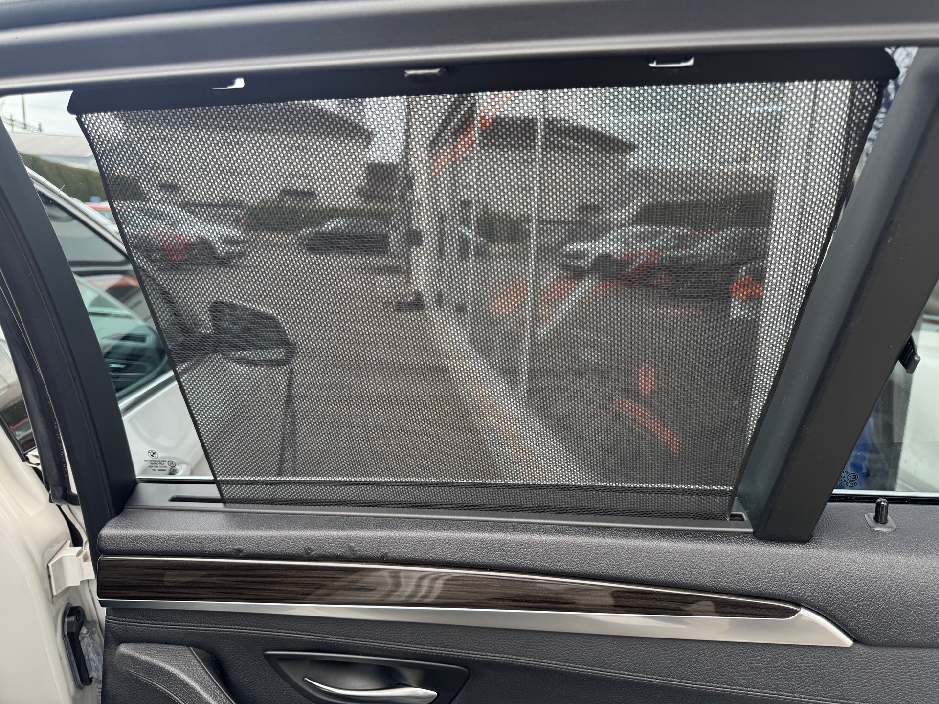 BMW 525d Touring xDrive Luxury Line Steptronic-image-16
