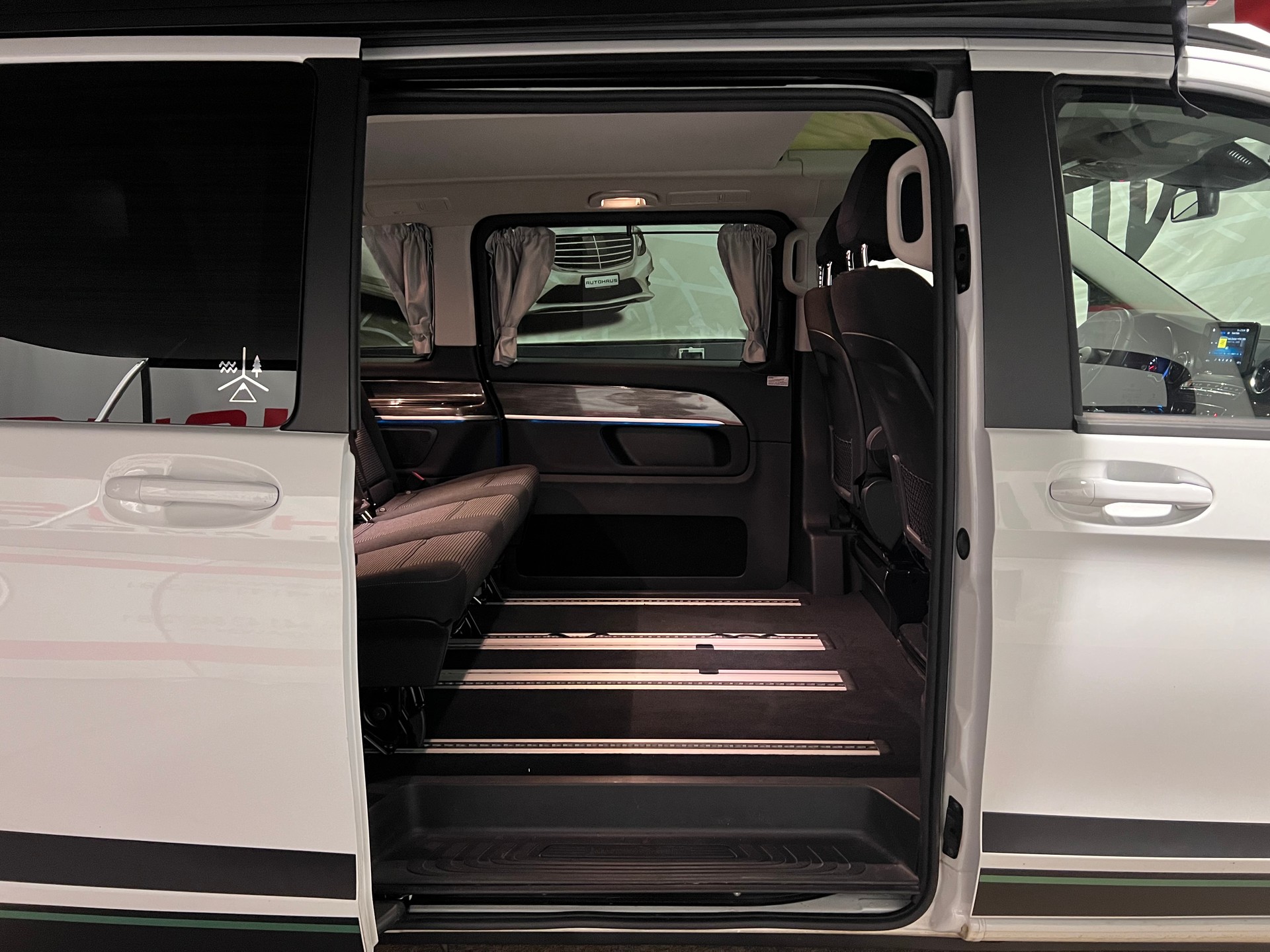 MERCEDES-BENZ Marco Polo Horizon V 300 d 4M Automat-image-10
