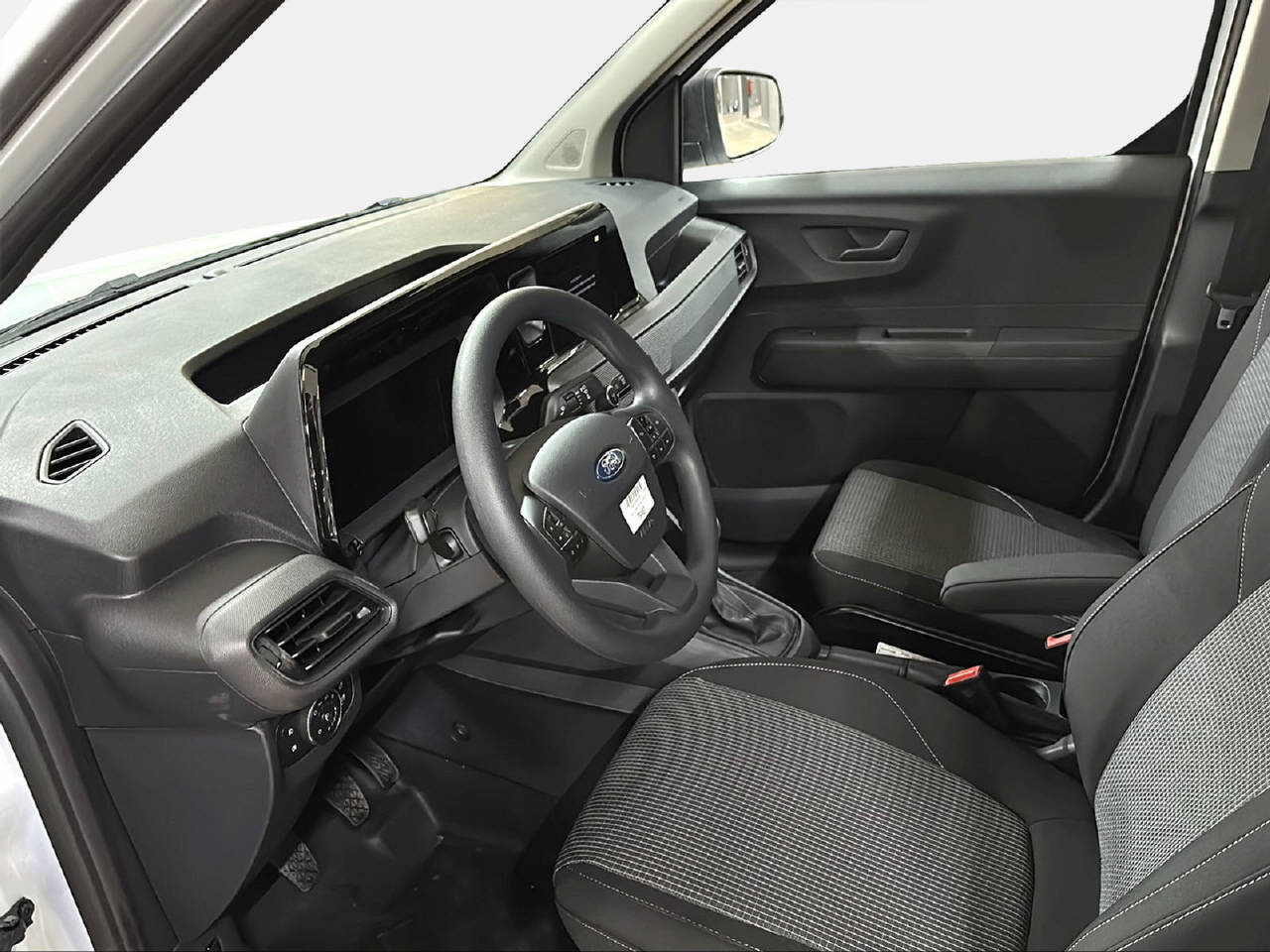 FORD Transit Courier Van 1.0 EcoBoost Trend-image-15