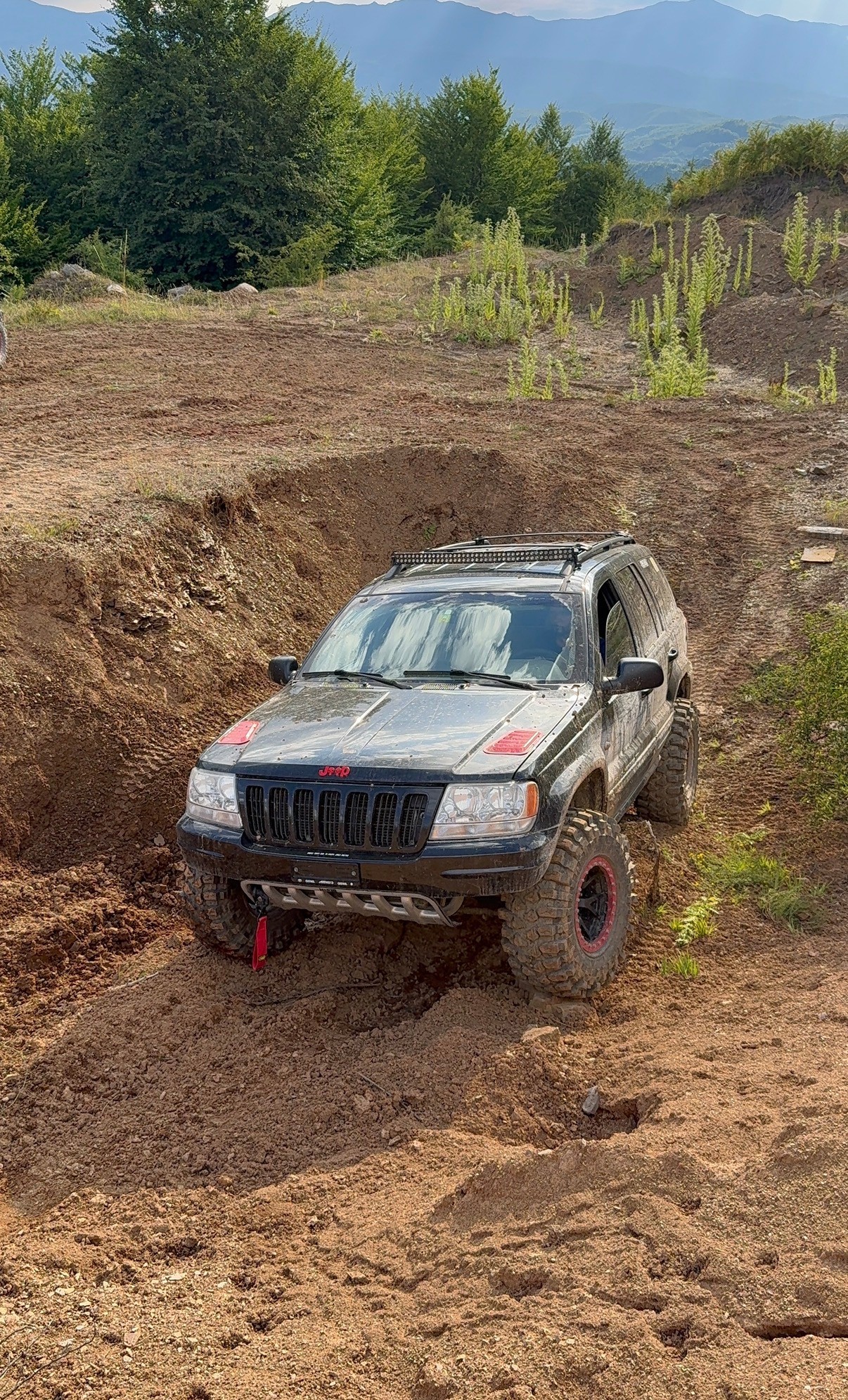 JEEP Grand Cherokee 4.7 Limited Automatic-image-2