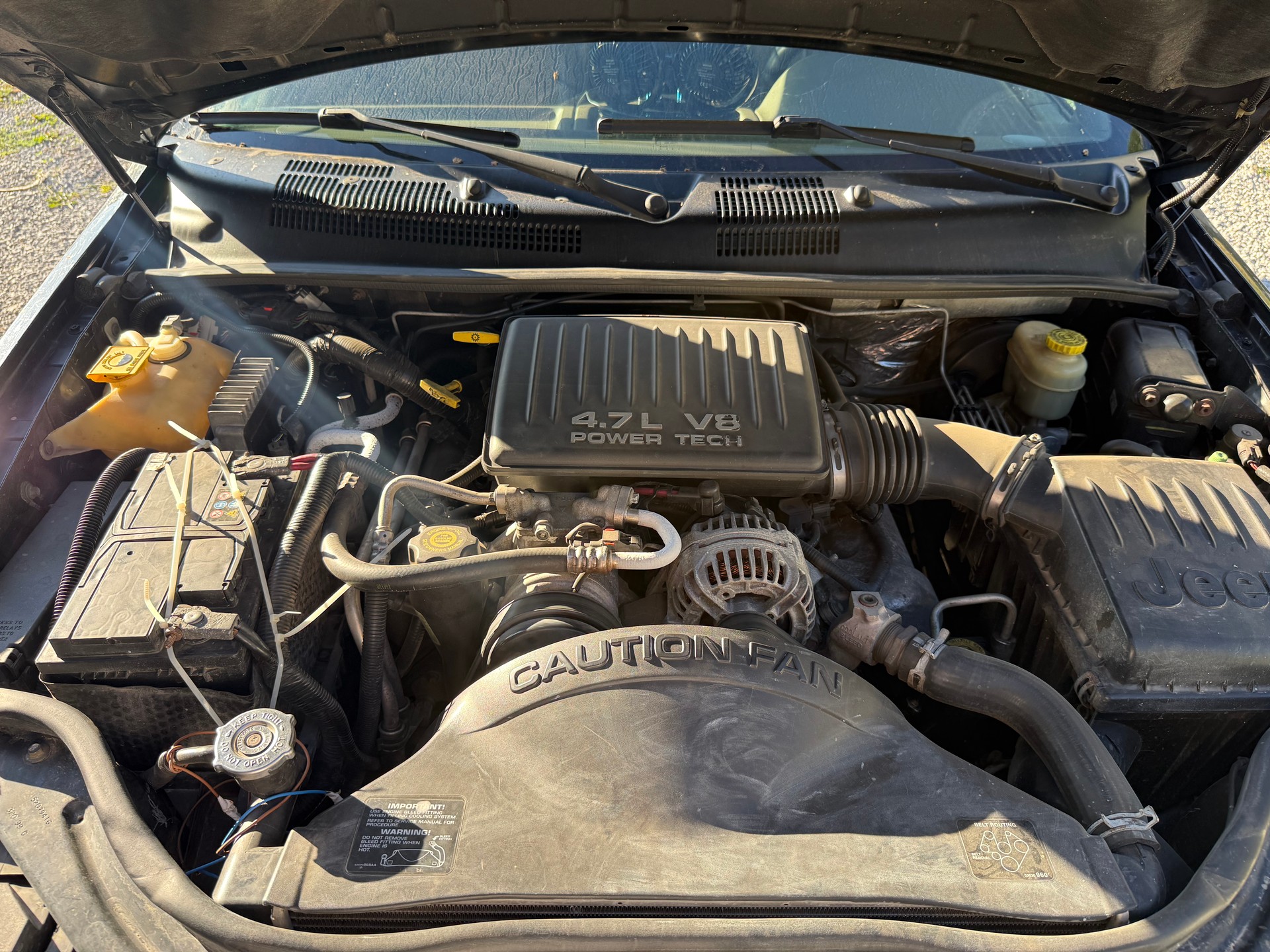 JEEP Grand Cherokee 4.7 Limited Automatic-image-9