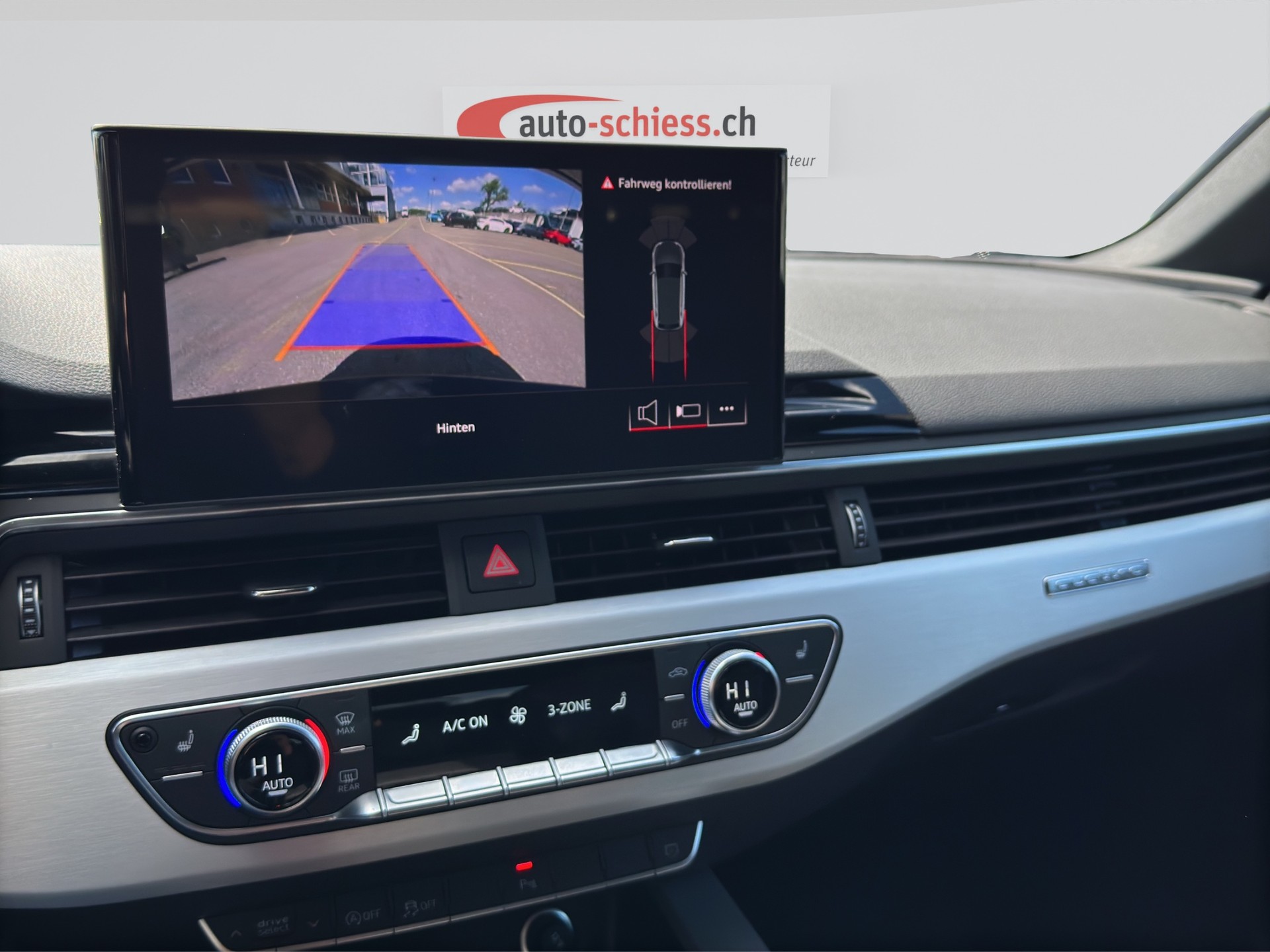 AUDI A4 Avant 40 TFSI S line quattro Schwarz Plus S-tronic-image-12