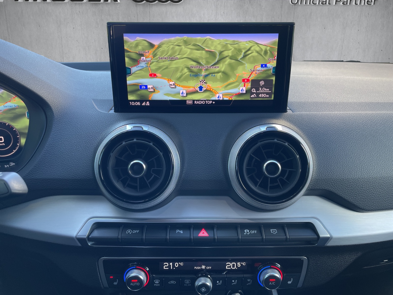 AUDI Q2 40 TFSI advanced Attraction quattro S-tronic-image-12