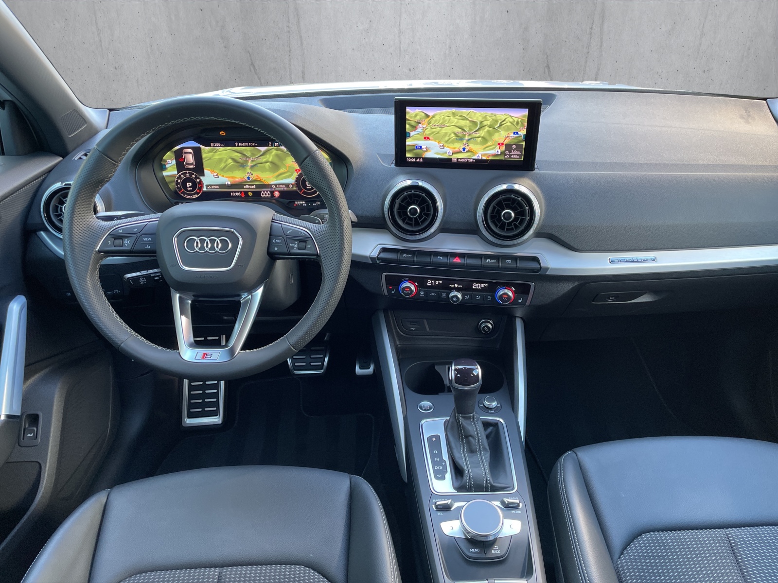 AUDI Q2 40 TFSI advanced Attraction quattro S-tronic-image-9