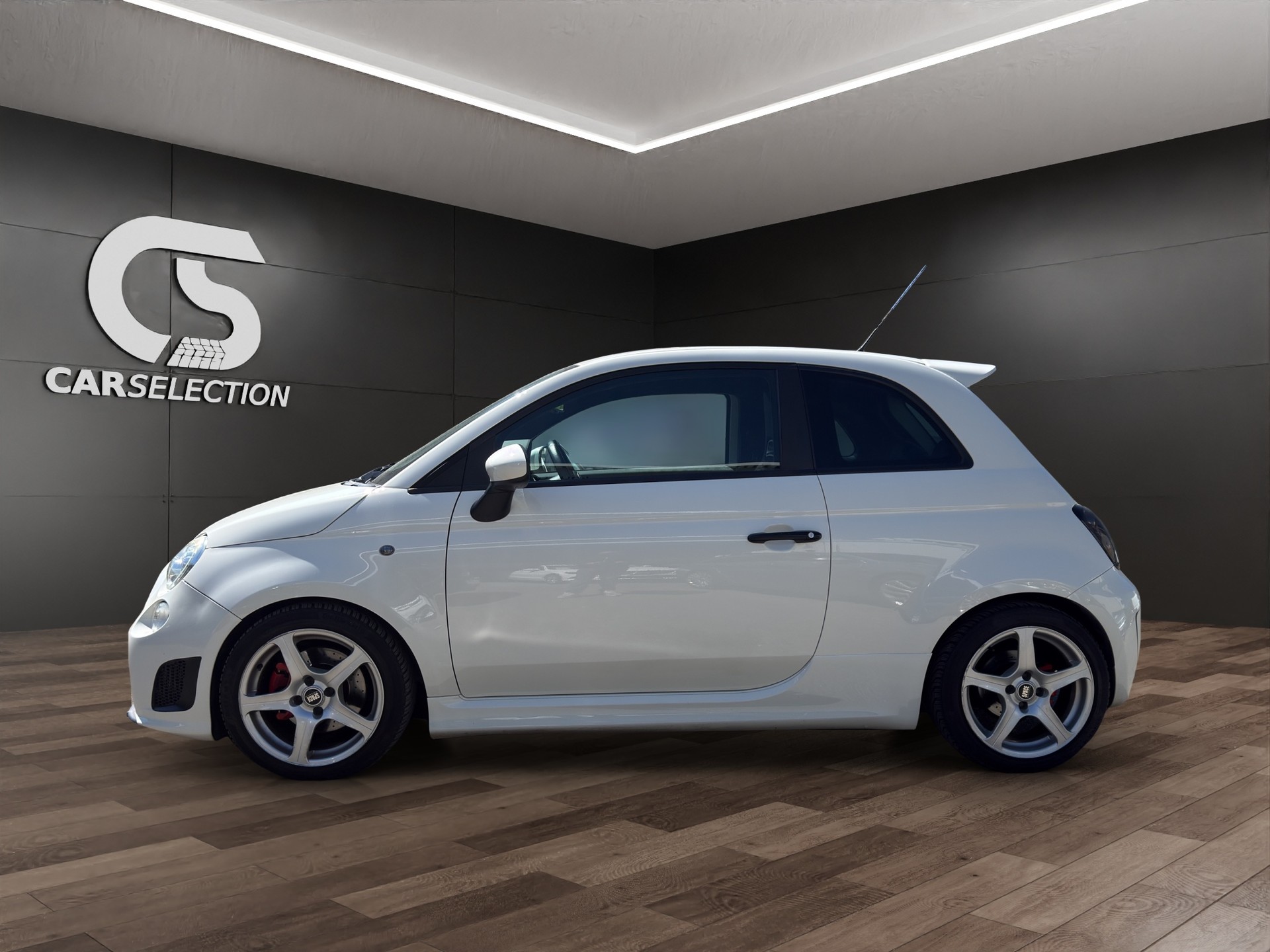 FIAT 500 1.4 16V Turbo Abarth-image-1
