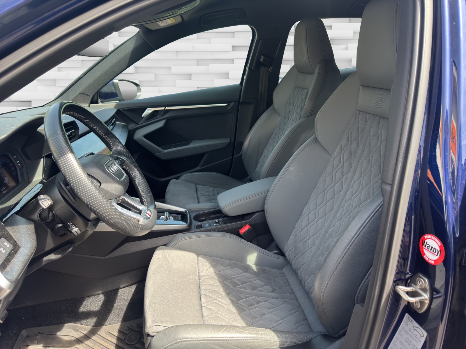 AUDI A3 Sportback 40 TDI S line S-tronic quattro-image-9