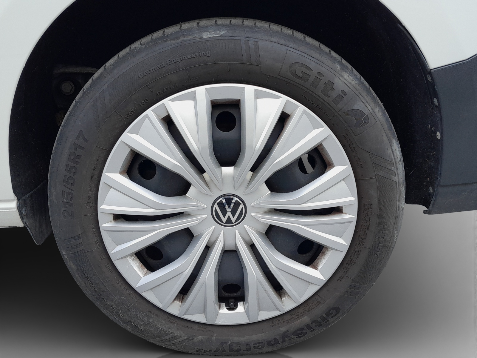 VW Caddy Cargo 2.0TDI Maxi 4Motion-image-13