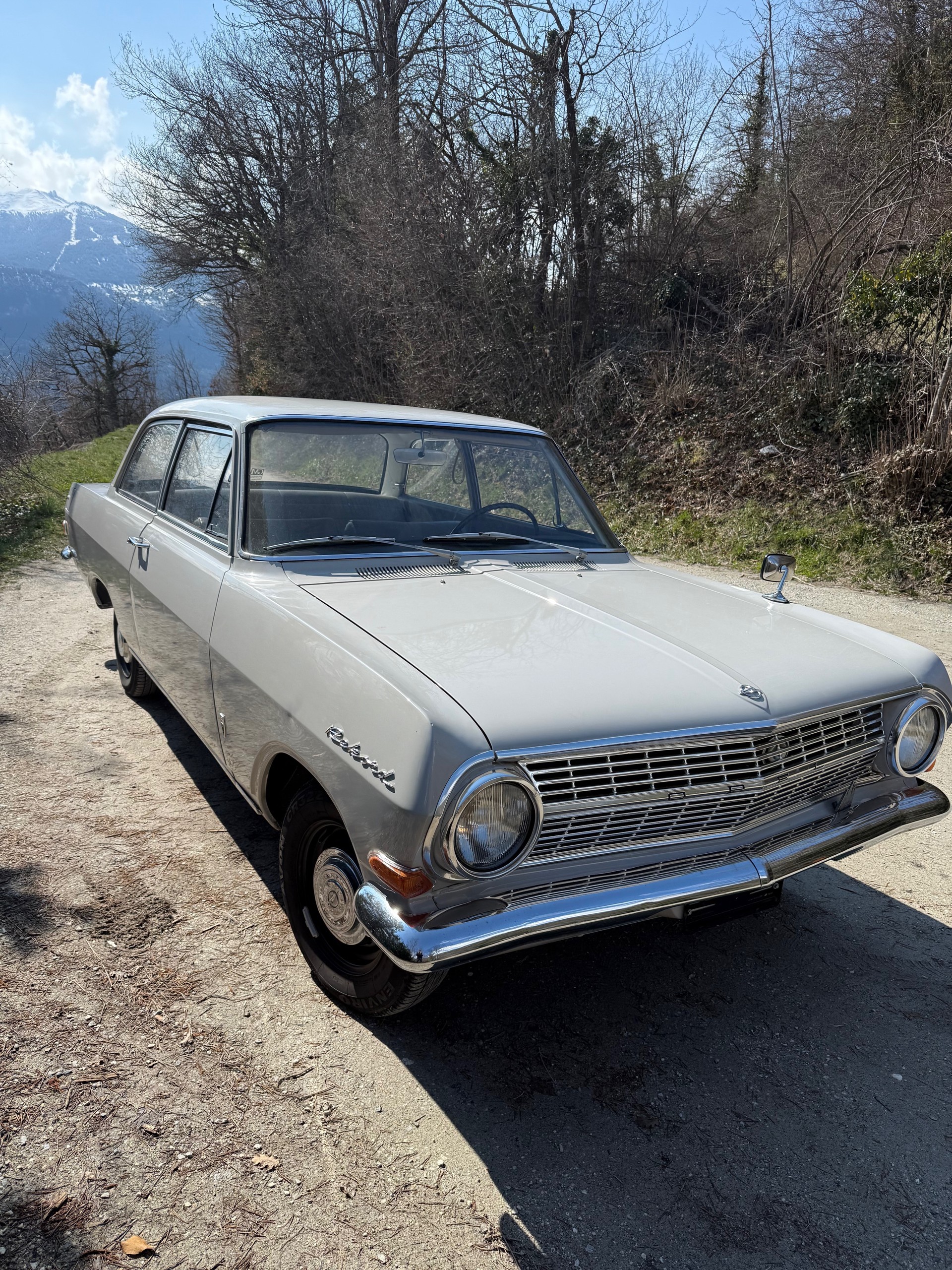 OPEL OLYMPIA RECORD-image-1
