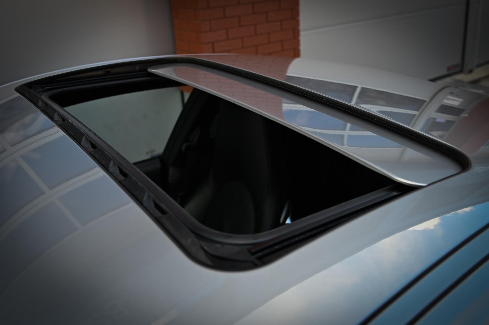PORSCHE 911 Carrera 4S-image-5