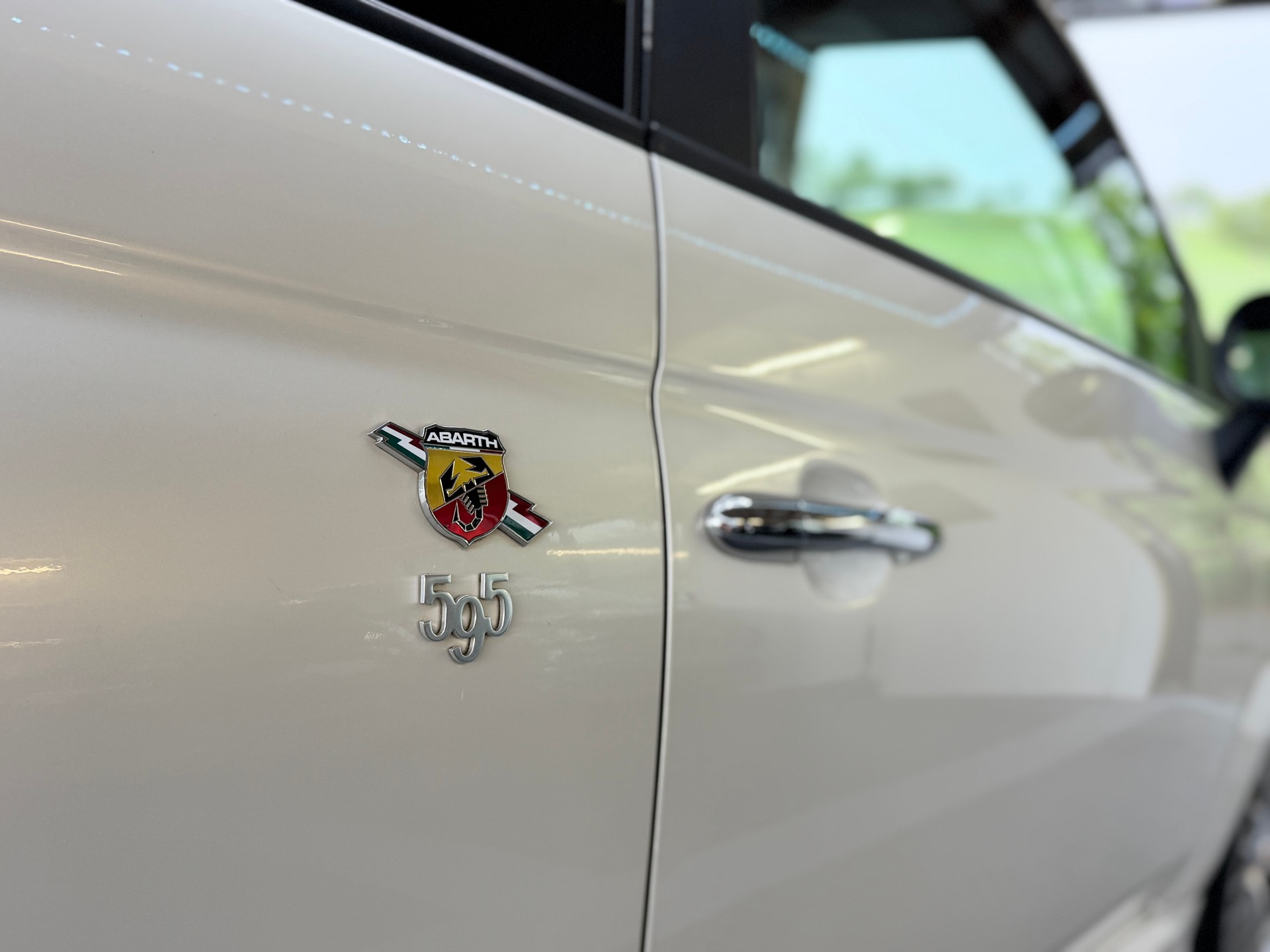 FIAT 595C 1.4 16V Turbo Abarth Competizione Dualogic-image-10