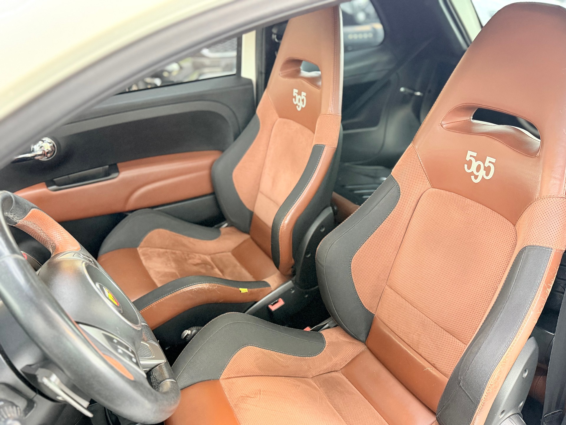 FIAT 595C 1.4 16V Turbo Abarth Competizione Dualogic-image-9