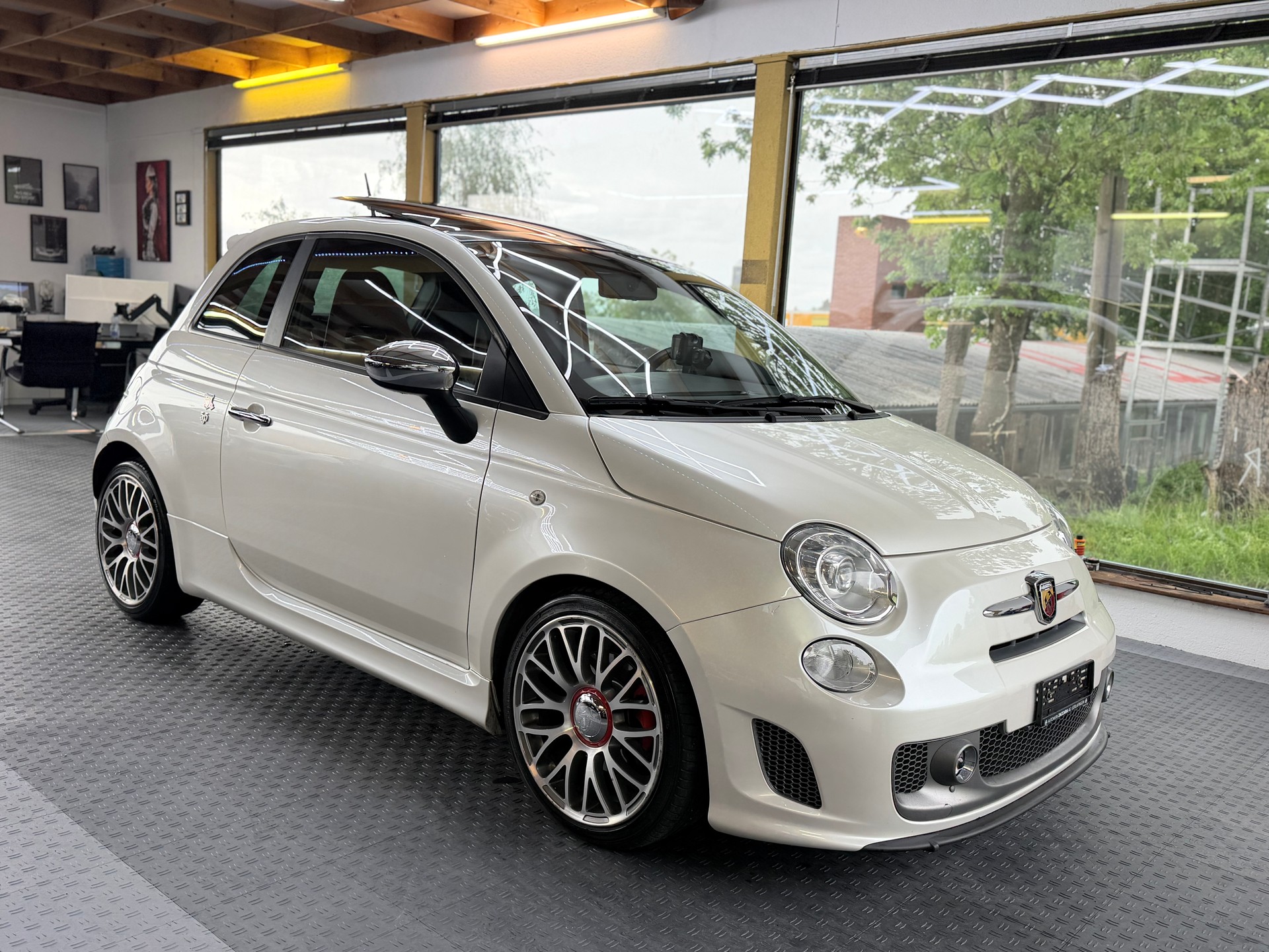 FIAT 595C 1.4 16V Turbo Abarth Competizione Dualogic-image-2