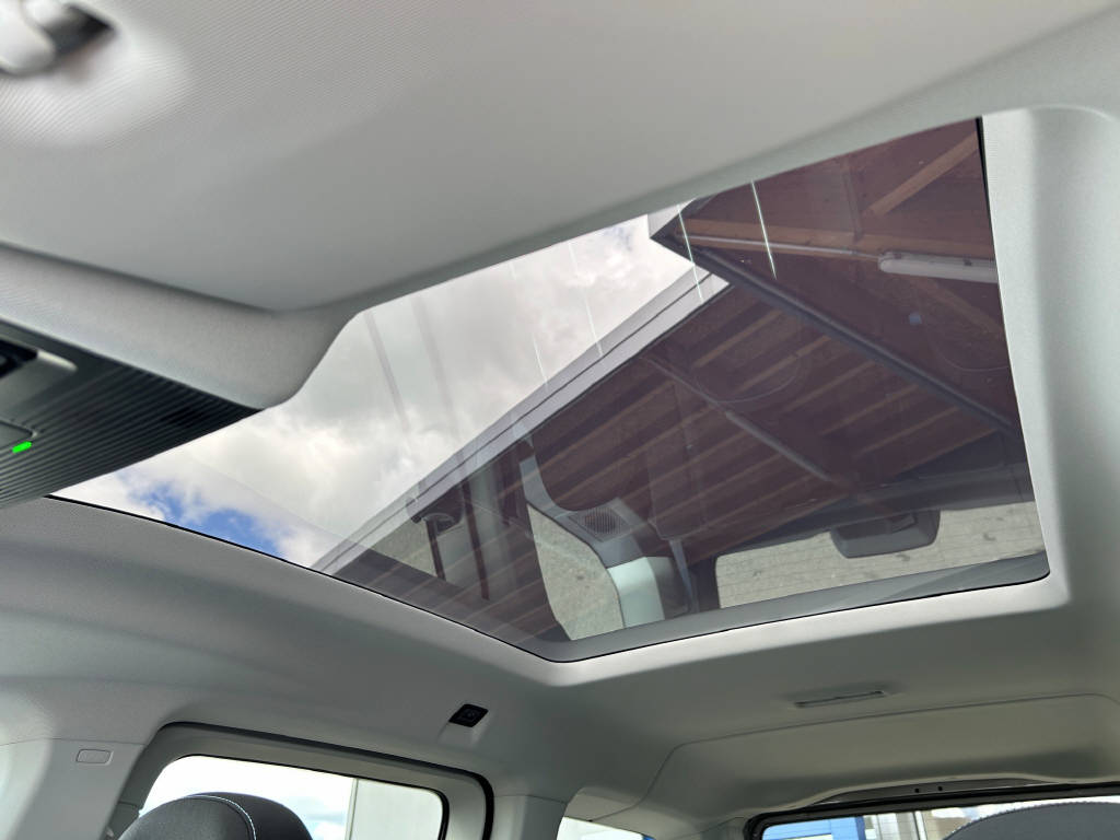 FORD TOURNEO CONNECT Grand 1.5 EcoBoost 150 Active PHEV-image-15