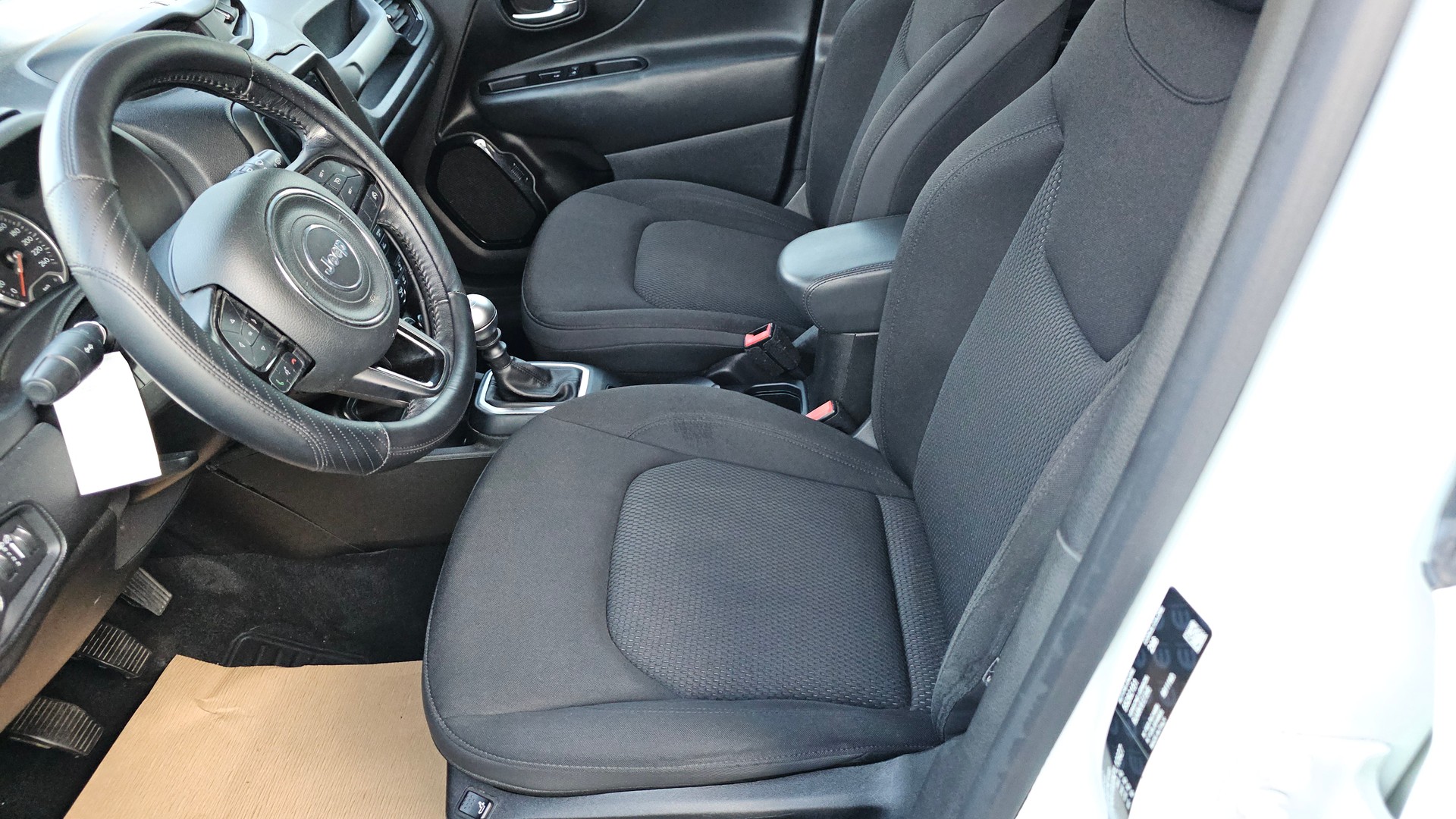 JEEP Renegade 1.0 Turbo Night Eagle-image-6