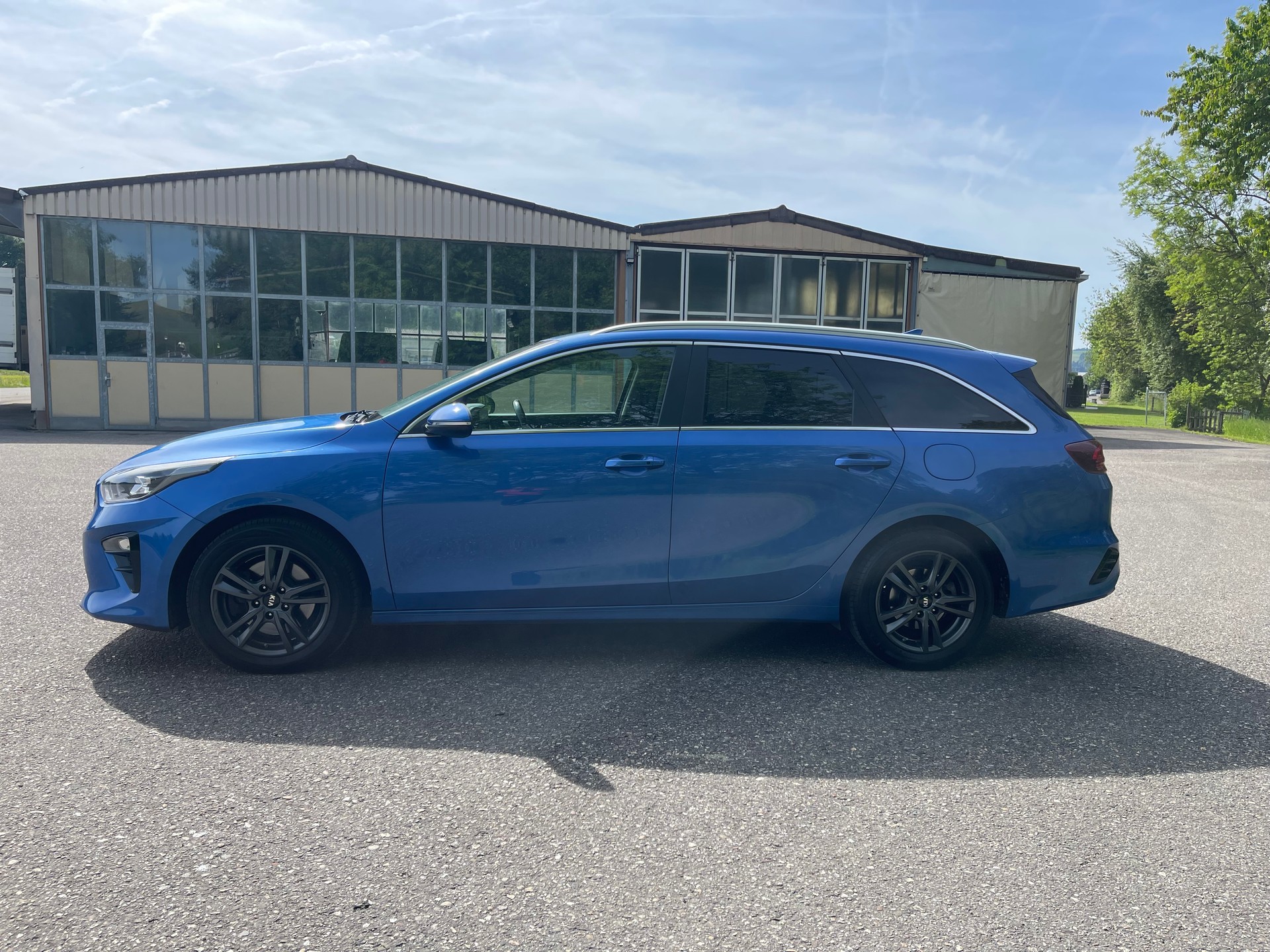 KIA Ceed Sportswagon 1.6 CRDi Style DCT-image-1