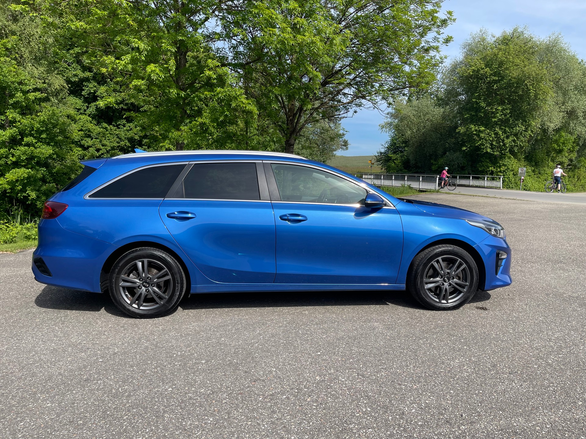 KIA Ceed Sportswagon 1.6 CRDi Style DCT-image-5