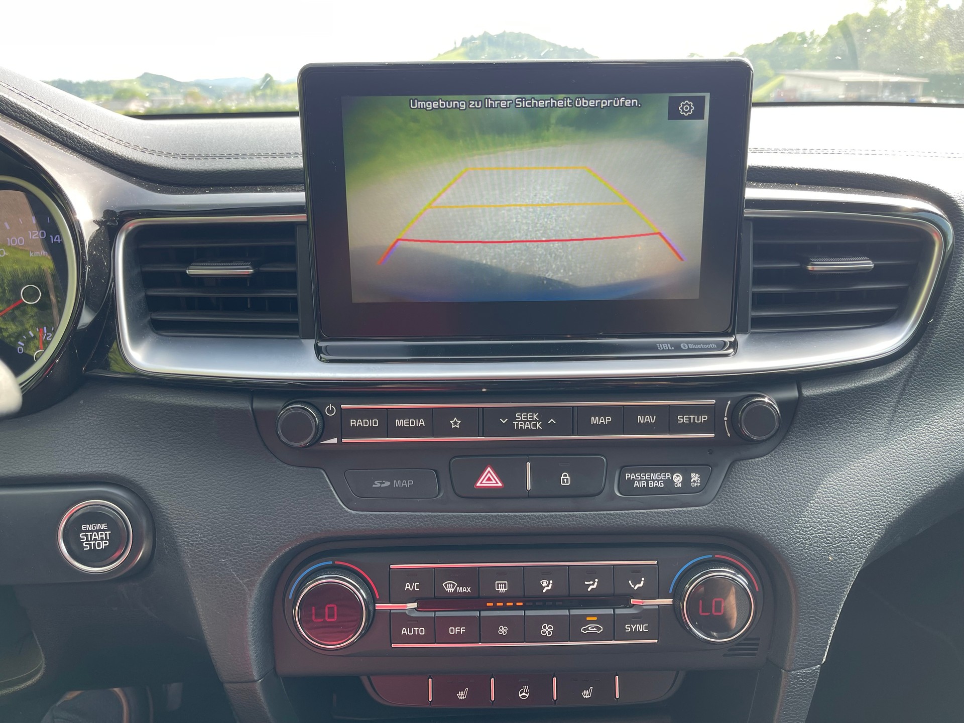 KIA Ceed Sportswagon 1.6 CRDi Style DCT-image-13