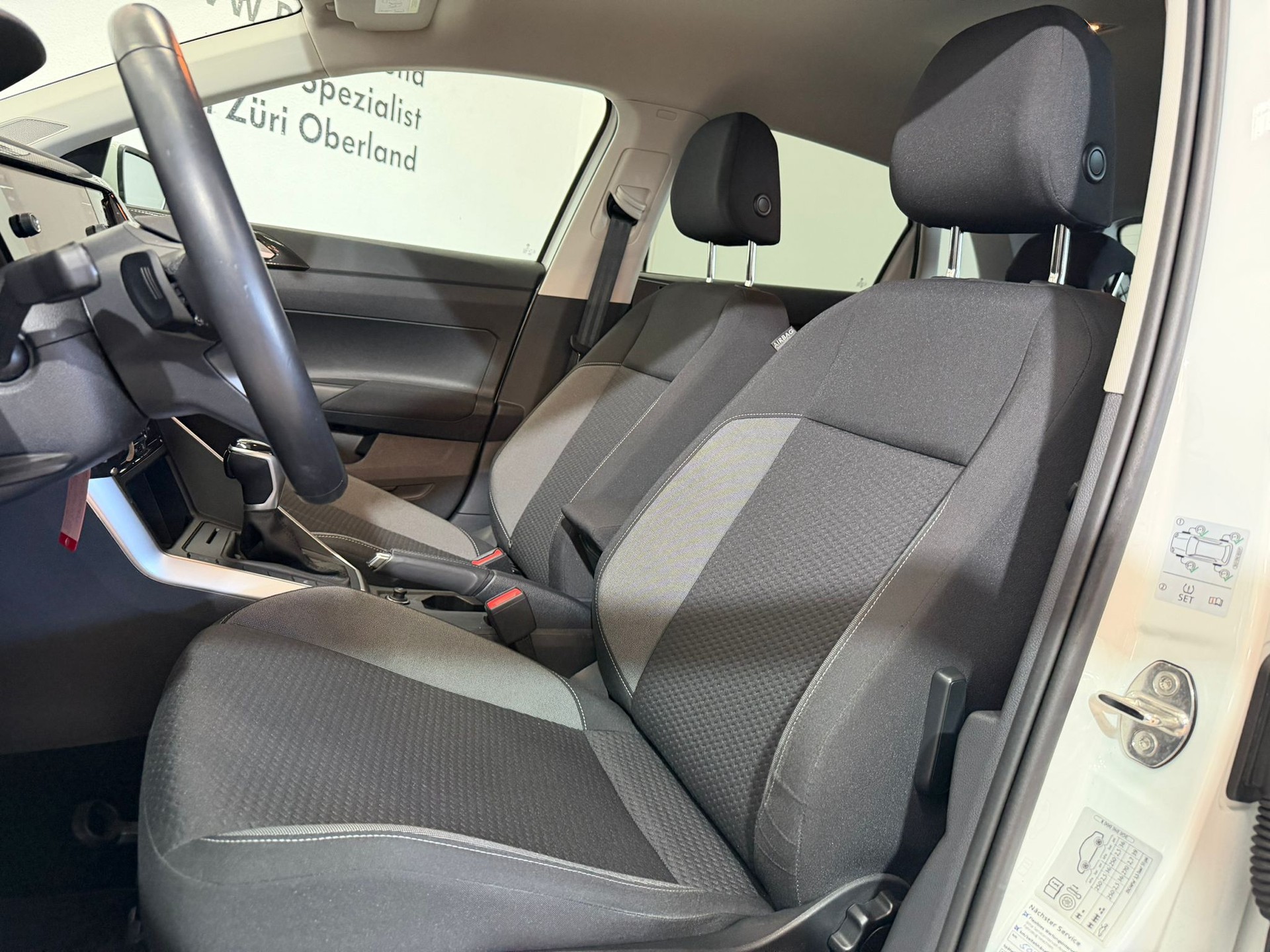 VW Polo 1.0 TSI Life DSG-image-5