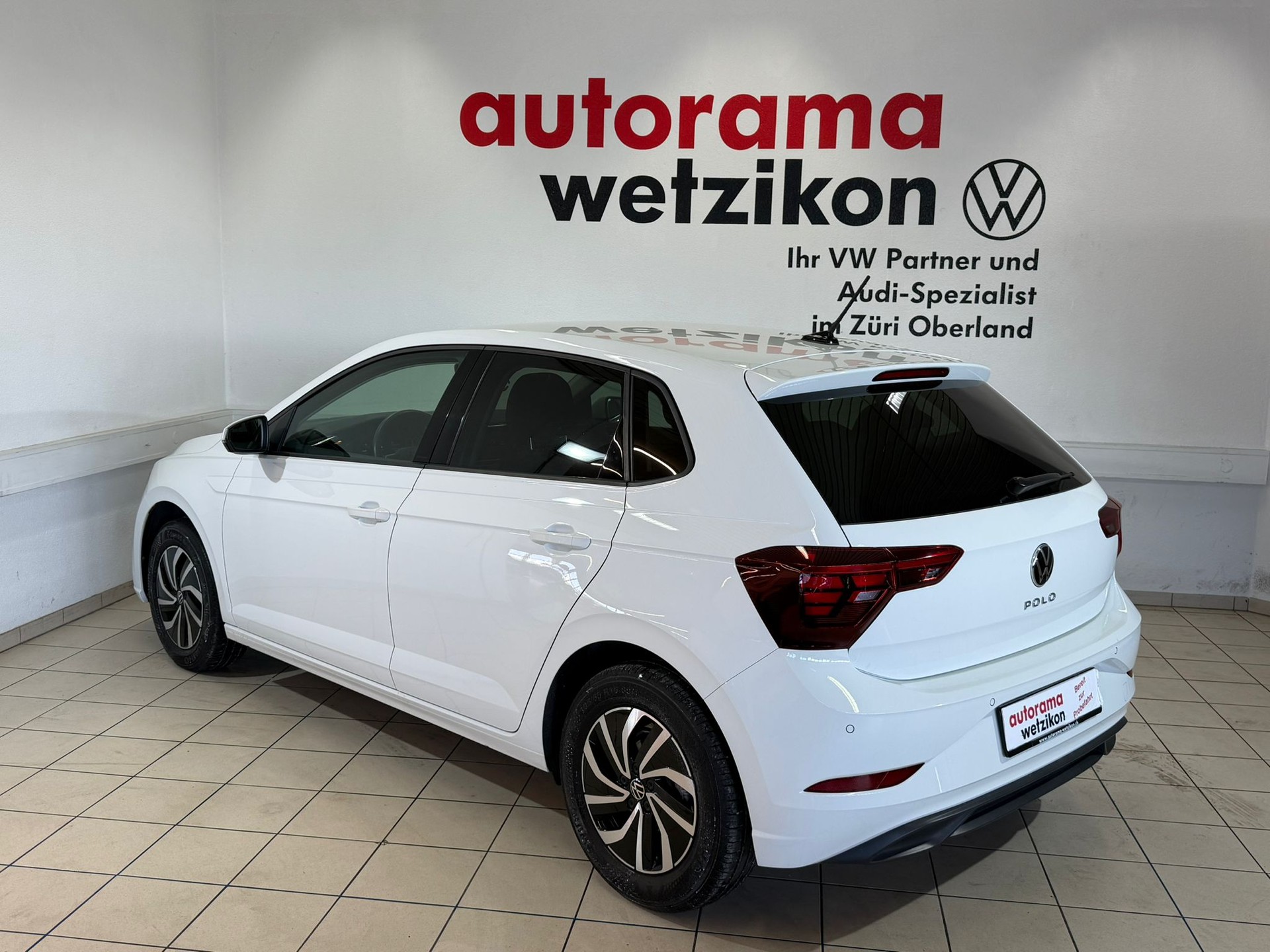 VW Polo 1.0 TSI Life DSG-image-2