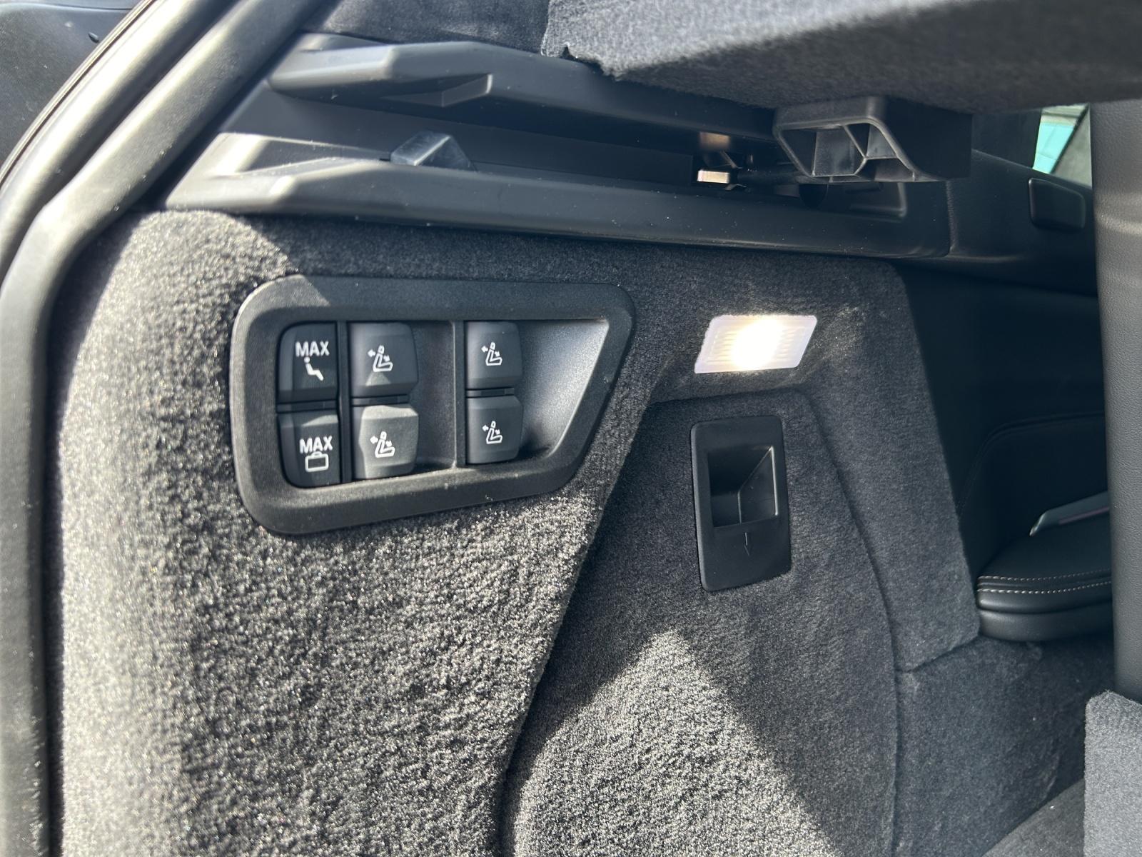 BMW X7 40d xDrive SAG-image-15