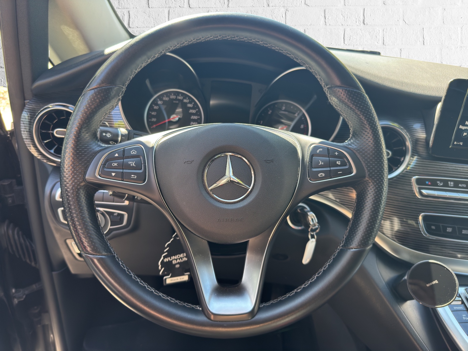 MERCEDES-BENZ V 250 d lang Avantgarde 4Matic G-Tronic-image-13