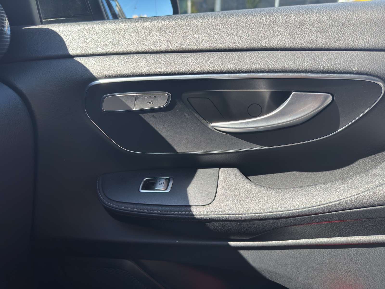 MERCEDES-BENZ V 250 d lang Avantgarde 4Matic G-Tronic-image-25