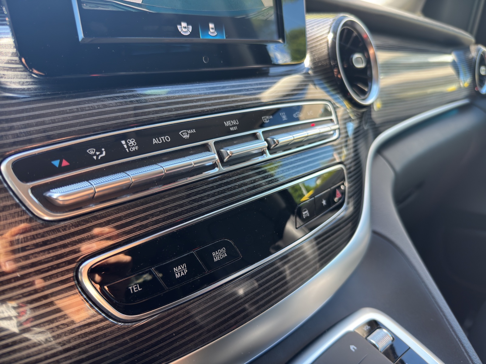 MERCEDES-BENZ V 250 d lang Avantgarde 4Matic G-Tronic-image-22