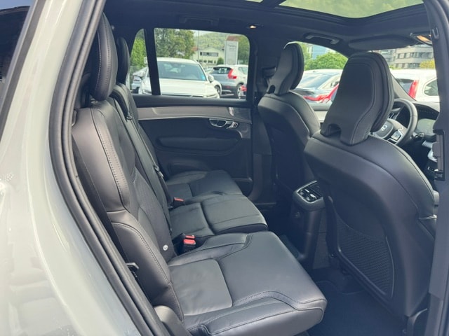 VOLVO XC90 2.0 T8 TE Black Edition eAWD-image-15