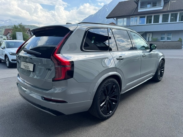 VOLVO XC90 2.0 T8 TE Black Edition eAWD-image-3