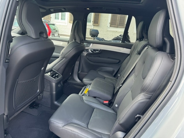 VOLVO XC90 2.0 T8 TE Black Edition eAWD-image-11