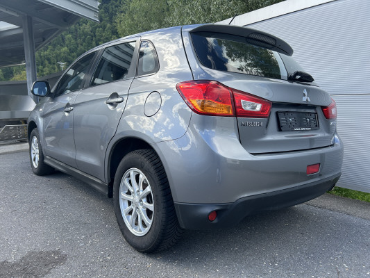 MITSUBISHI ASX 1.8 DID Invite 4WD-image-3
