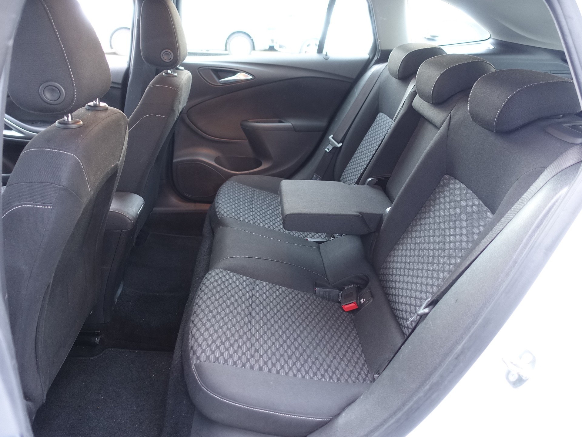 OPEL Astra Sports Tourer 1.6 CDTi ecoF Excellence-image-15