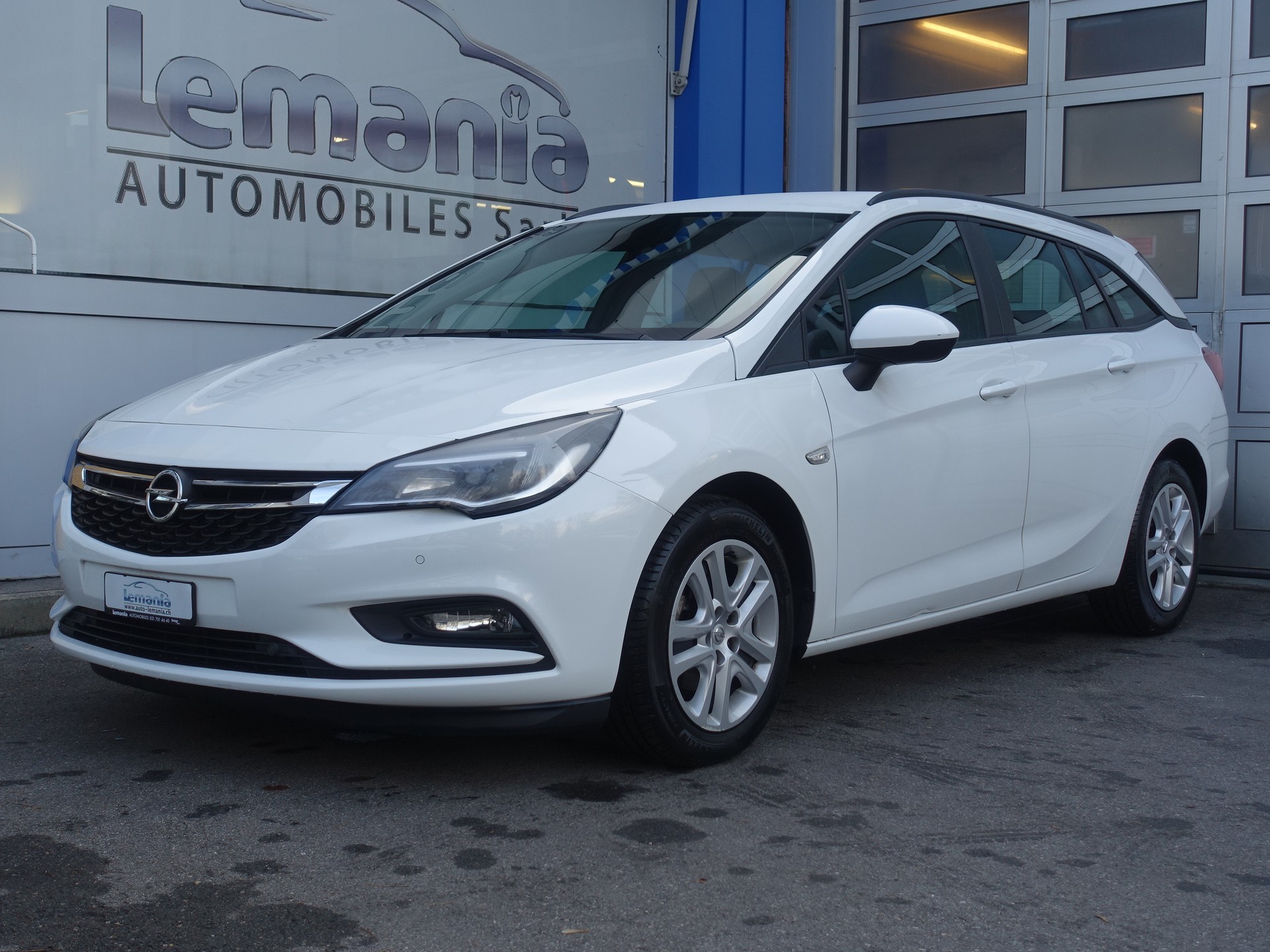 OPEL Astra Sports Tourer 1.6 CDTi ecoF Excellence-showroom-element-1