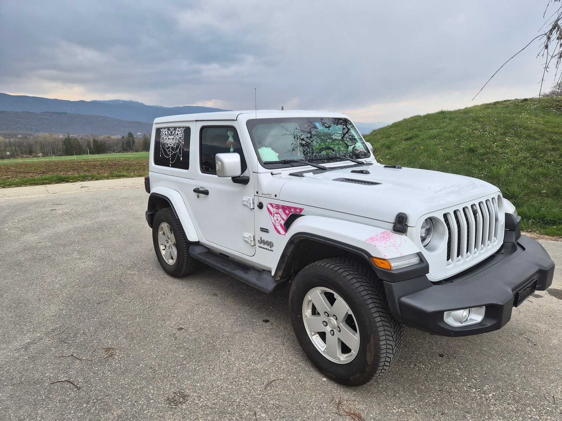 JEEP 2.0 Turbo 80th Anniversary-image-1