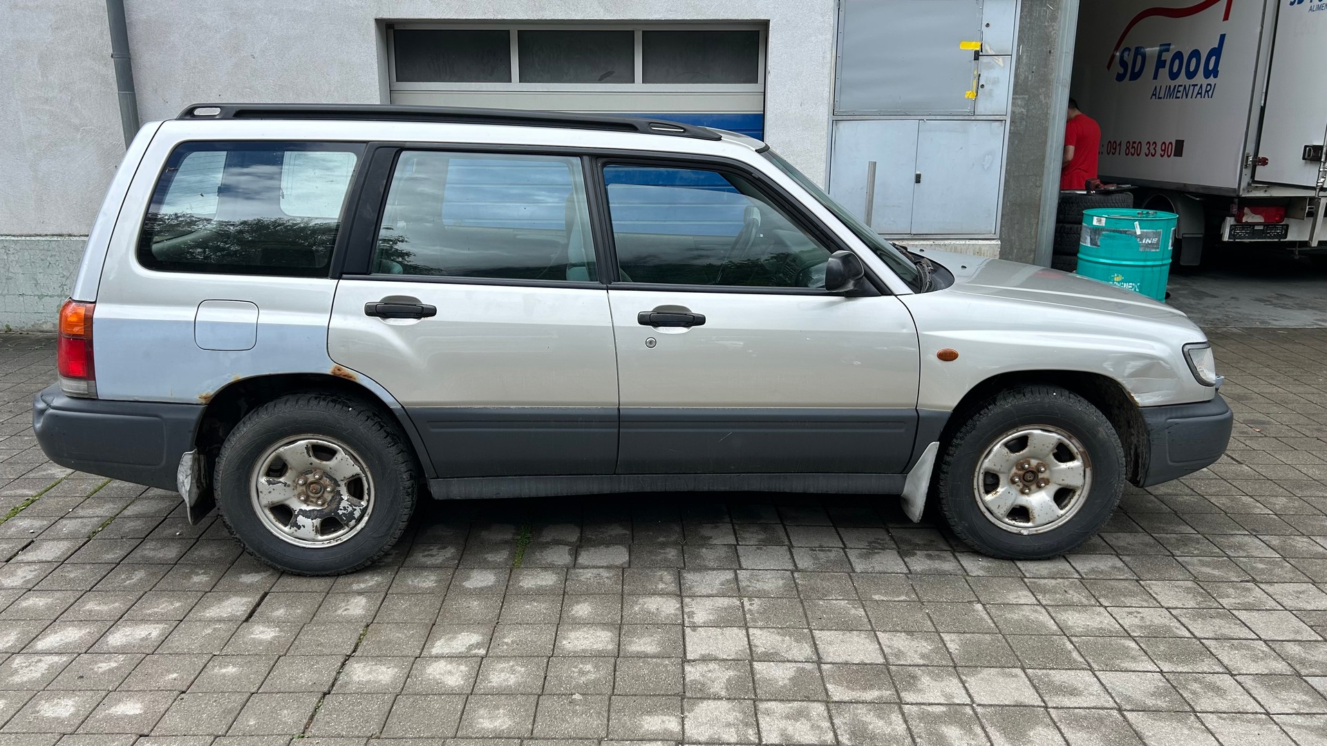 SUBARU Forester 2.0-image-3