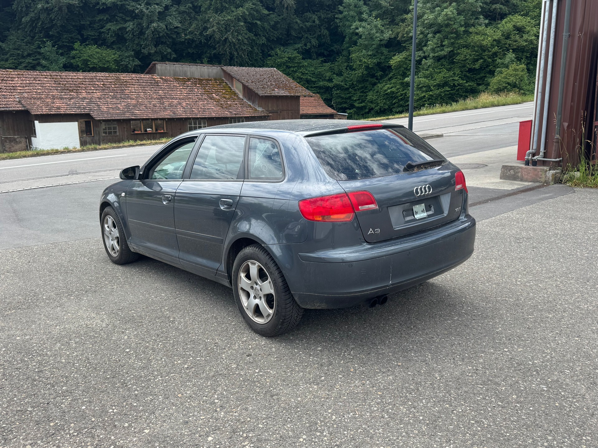 AUDI A3 1.8 Turbo FSI Attraction-image-5