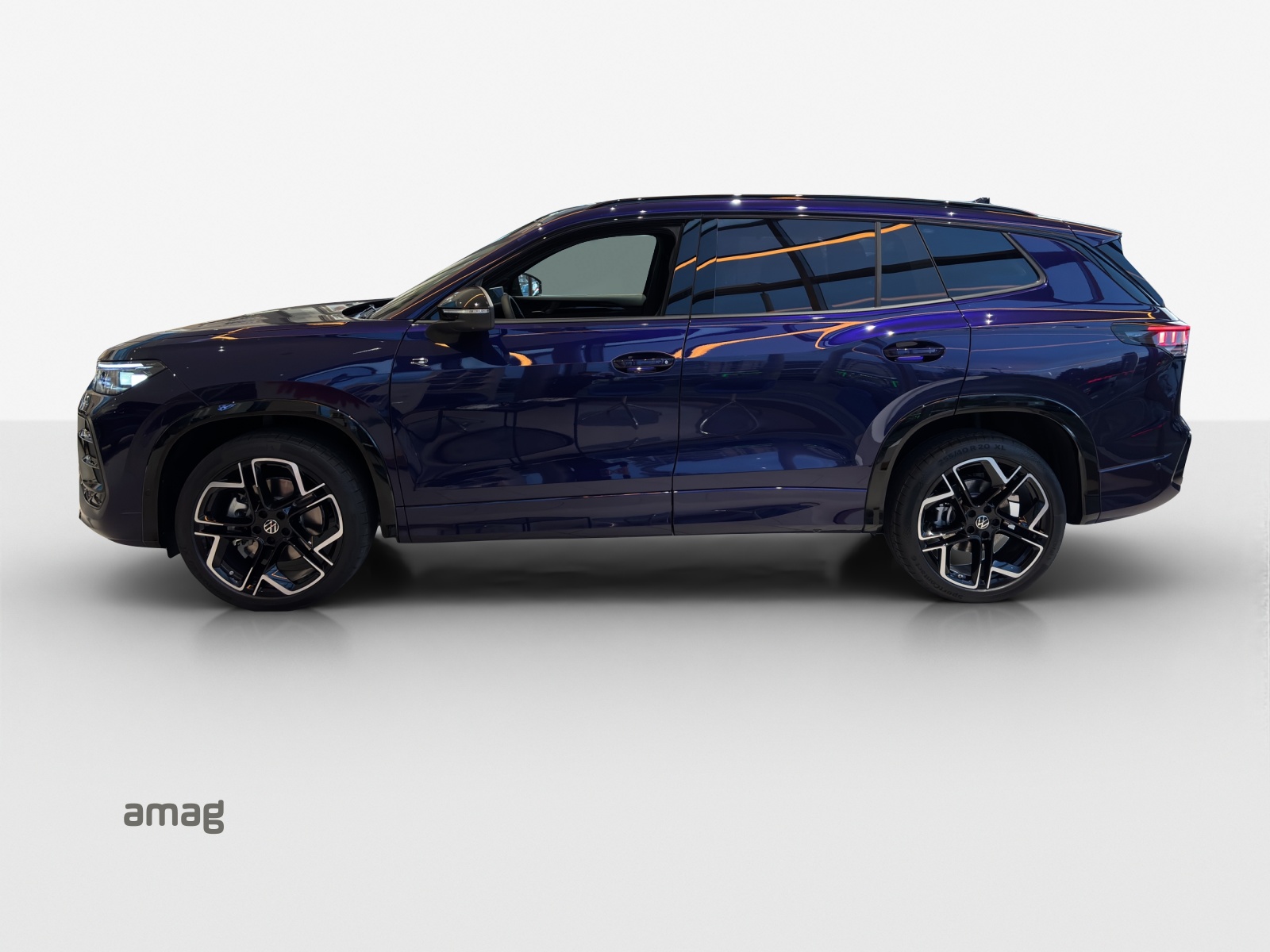 VW Tayron 2.0 TSI R-Line Plus DSG 4Motion-image-1