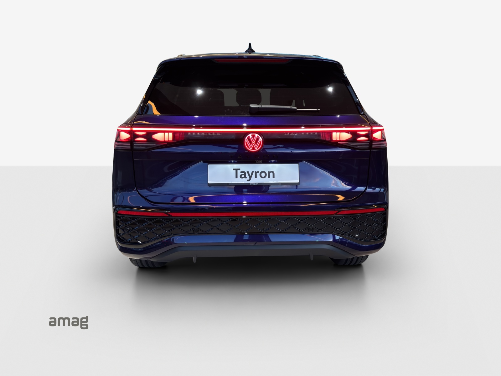 VW Tayron 2.0 TSI R-Line Plus DSG 4Motion-image-3