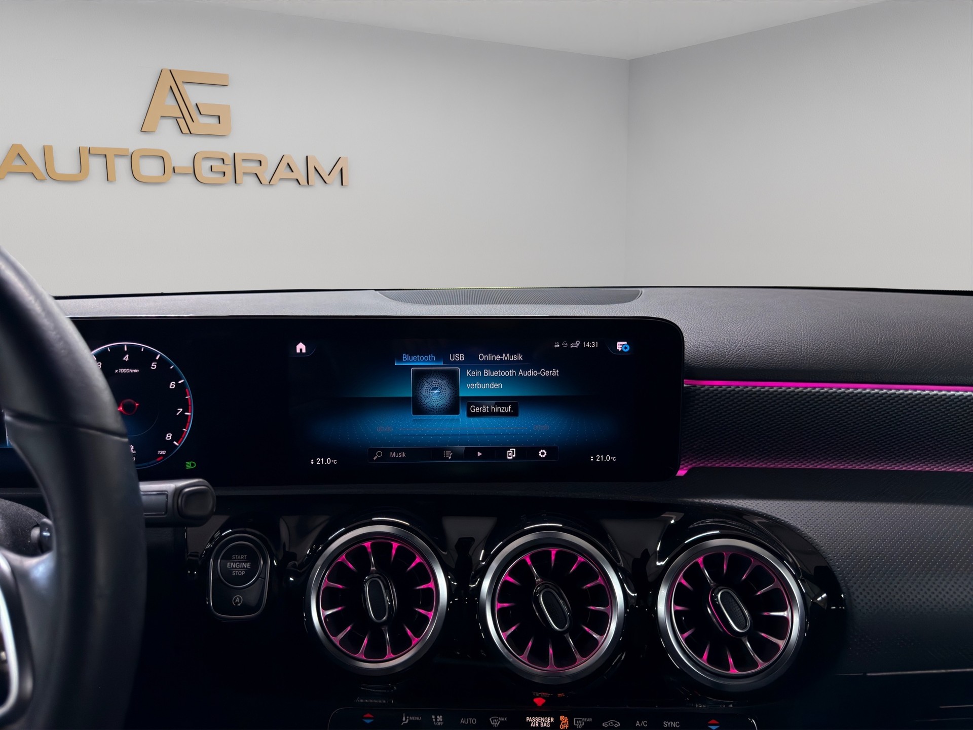 MERCEDES-BENZ A 180 Night Star-image-22