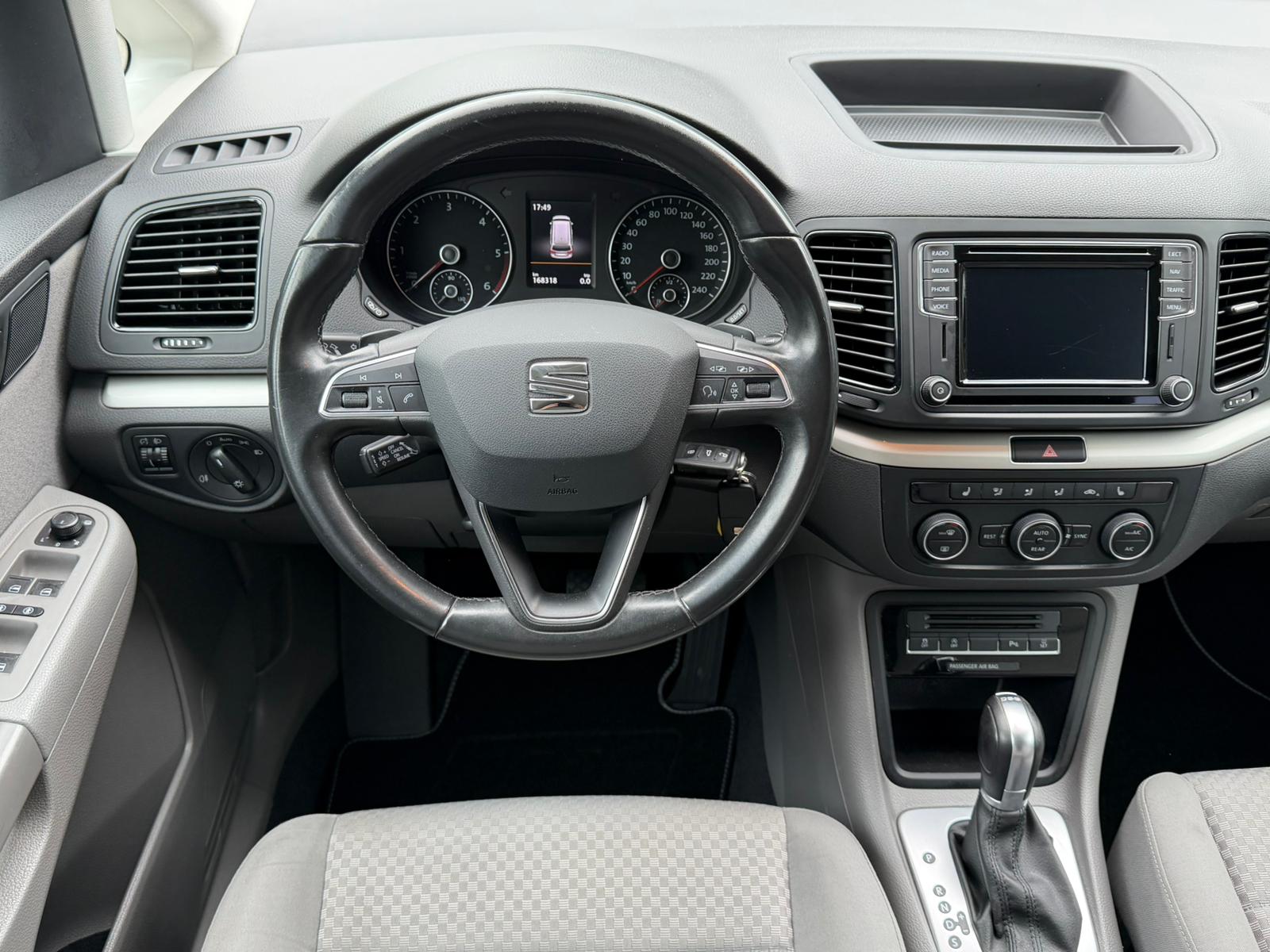 SEAT Alhambra 2.0 TDI Style DSG * 7 Plätzer * Facelift * AHK *-image-9