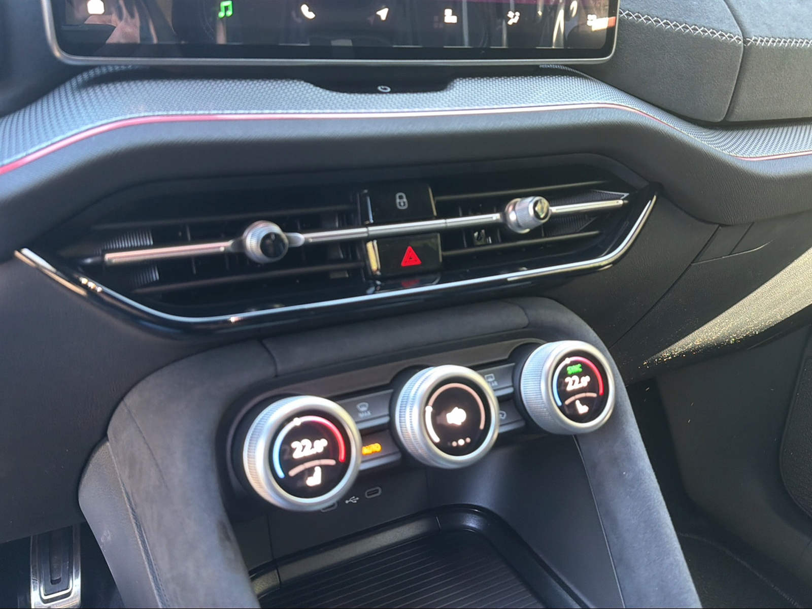 SKODA Kodiaq 1.5 TSI PHEV Sportline-image-15