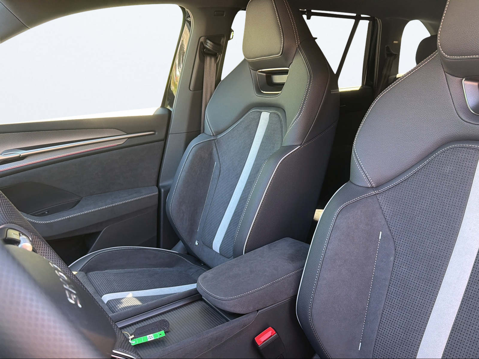 SKODA Kodiaq 1.5 TSI PHEV Sportline-image-9