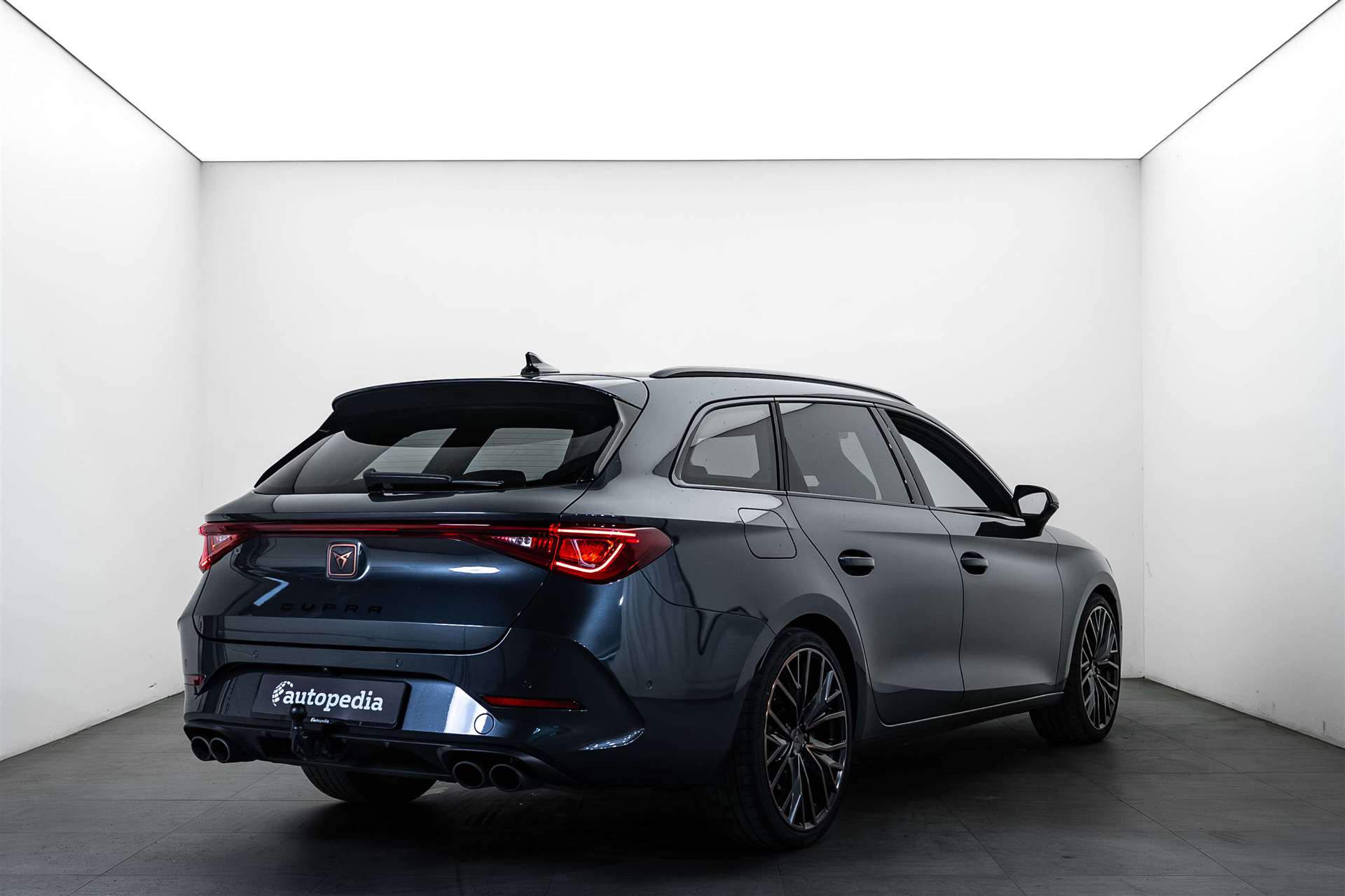 CUPRA LEON ST 2.0 TSI VZ DSG 4Drive 310PS-image-2