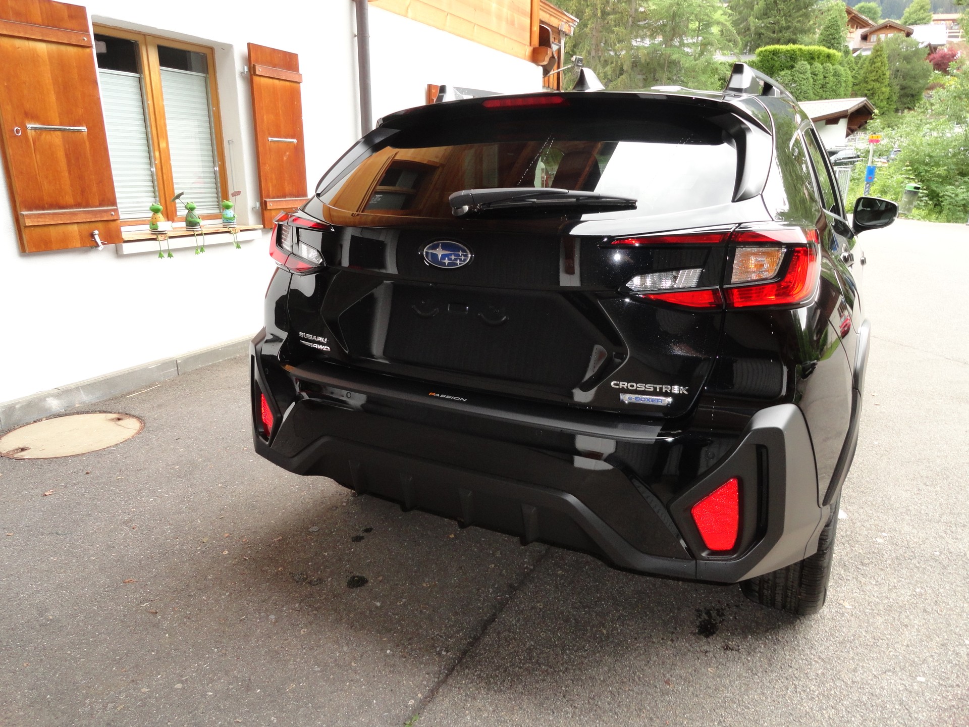 SUBARU Crosstrek 2.0 e-Boxer Passion AWD Lineartronic-image-4