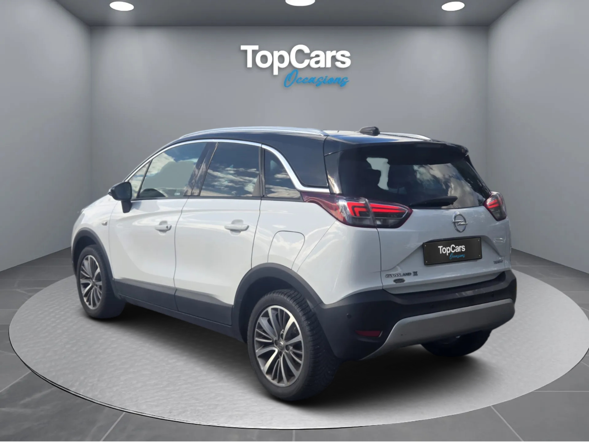 OPEL Crossland X 1.2i TP Excellence Automatik ** Expertisé / Ab MFK 06.26 **-image-1