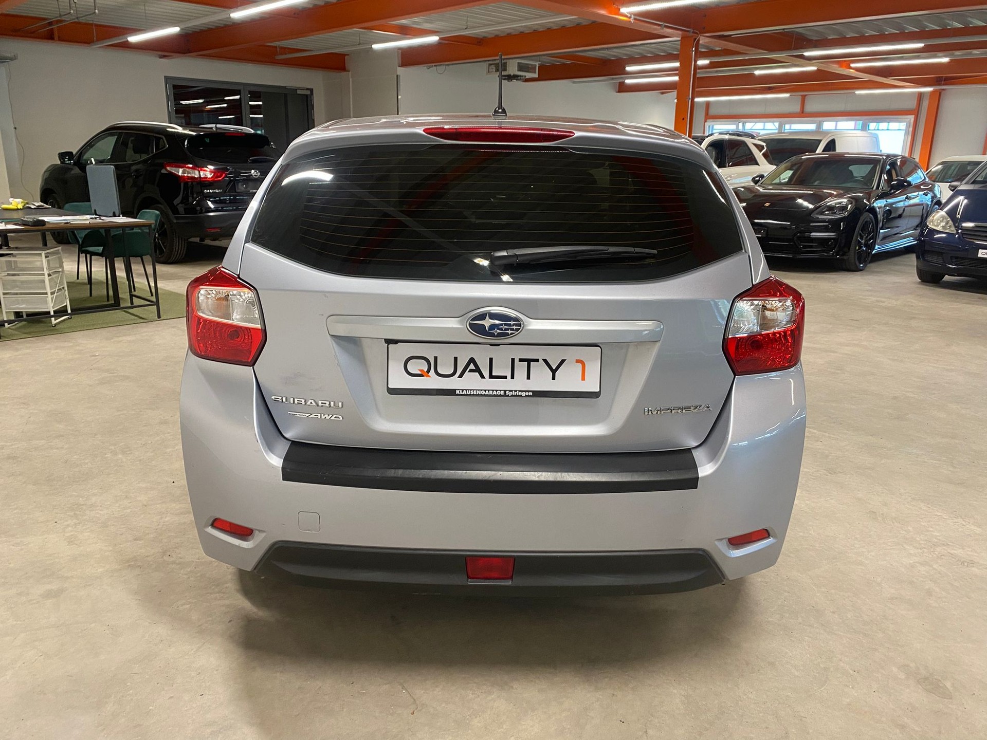 SUBARU Impreza 1.6 Swiss two CVT-image-5