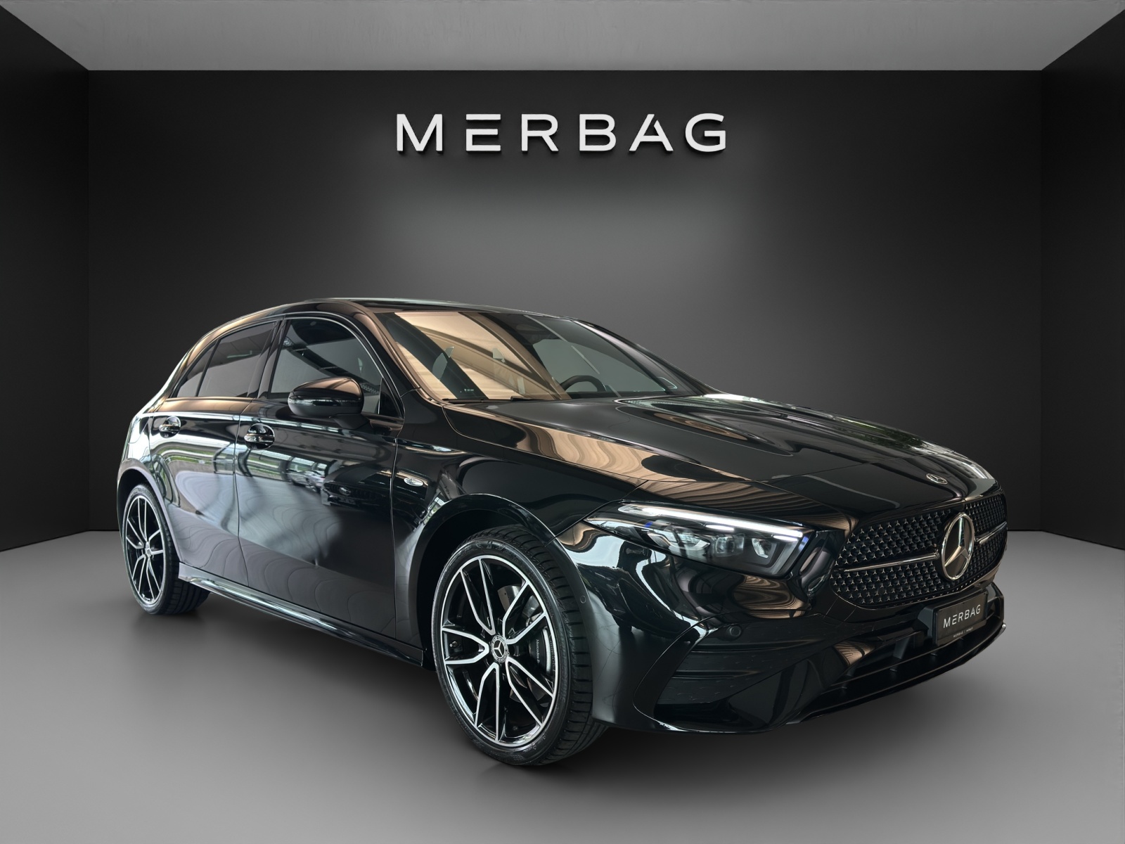 MERCEDES-BENZ A 250 e EQ Star 8G-DCT-image-0