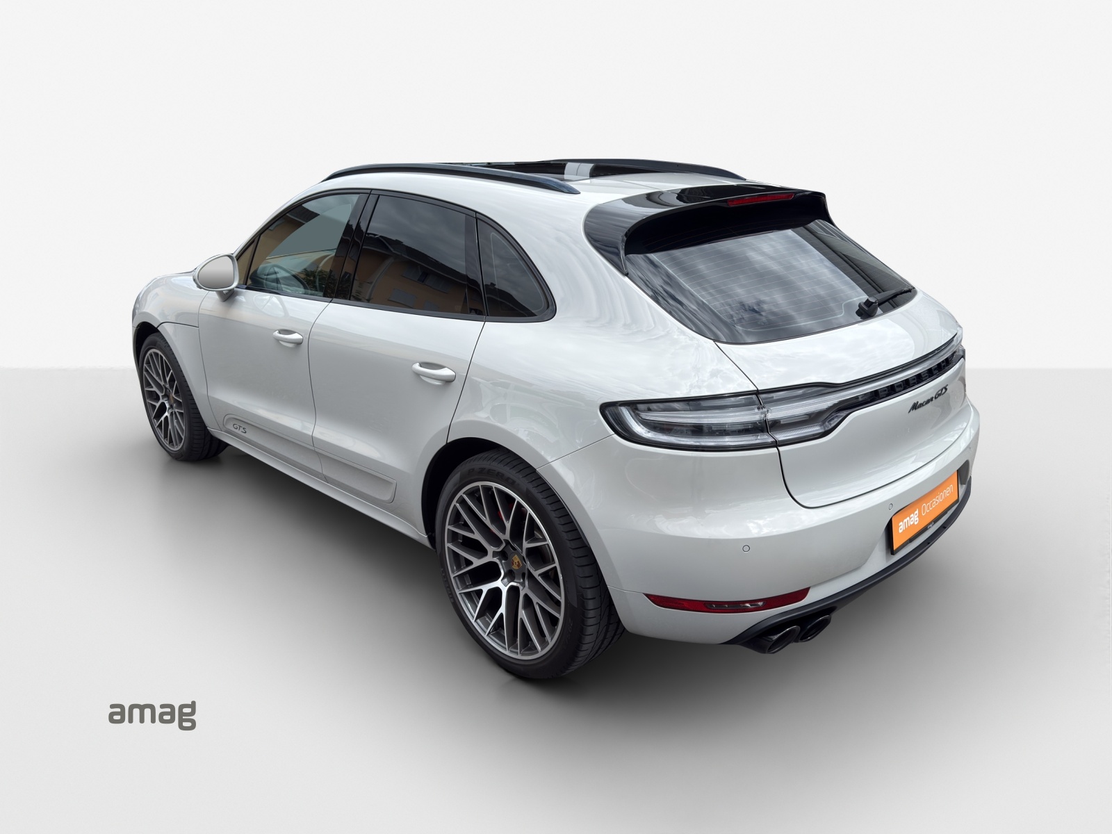 PORSCHE Macan GTS PDK-image-2