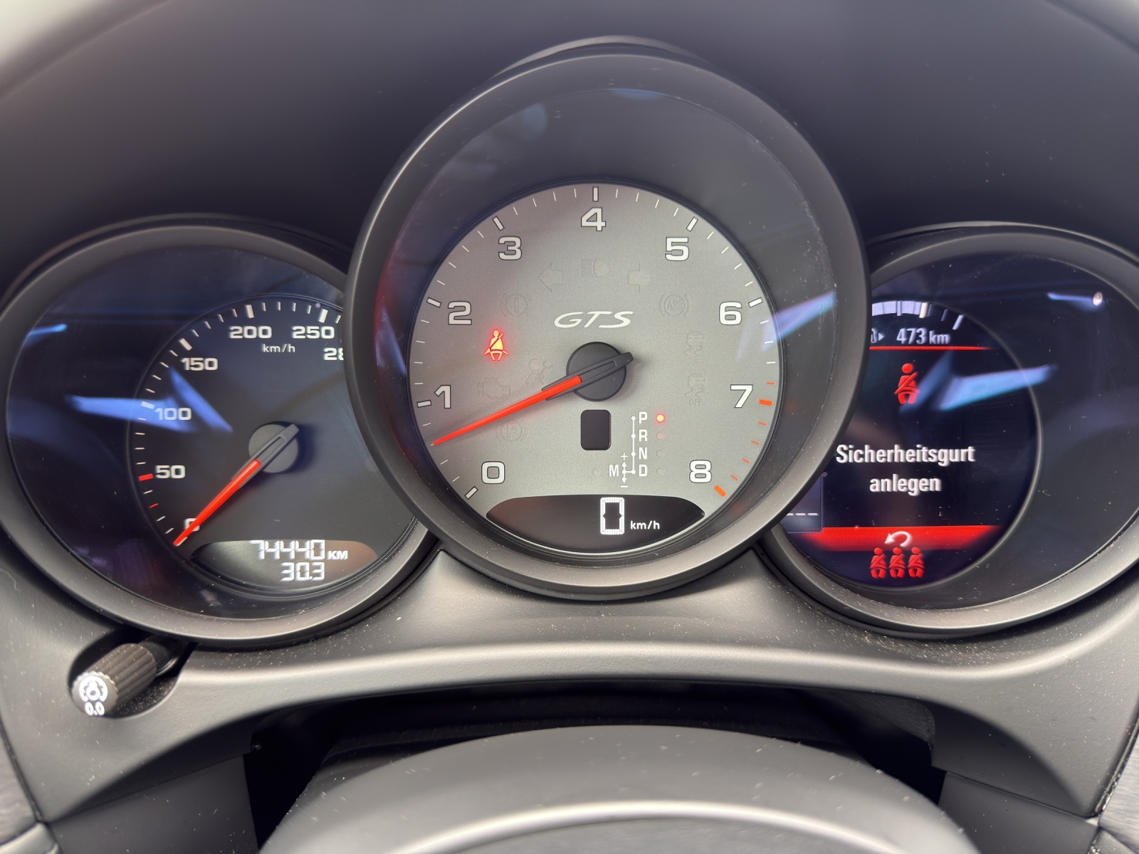 PORSCHE Macan GTS PDK-image-15