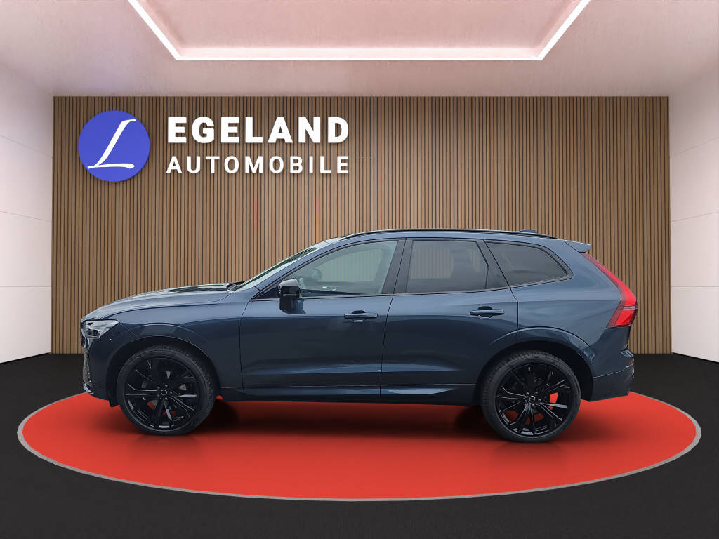 VOLVO XC60 2.0 B5 MH Plus Black Edition AWD-image-6